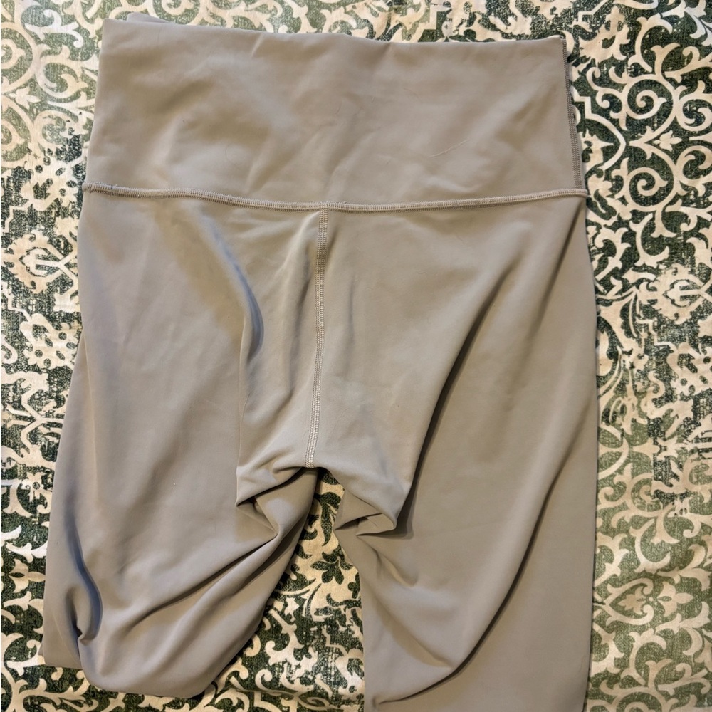 🎀 2 for $45 🎀 Lululemon High-Waist Full length tights - Picture 3 of 4